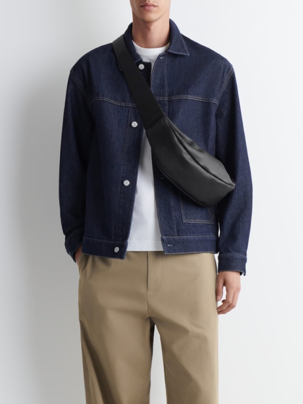 COS BLACK SWING BAG